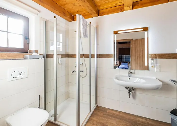 Am Diemelsee In Alpstuga *